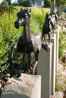 Aachen statues Bill Levett