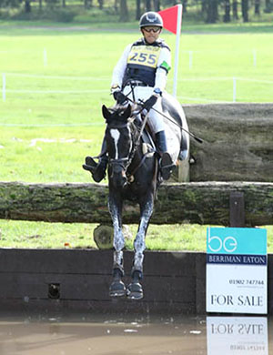 Bill Levett and Scarlet O Tara, Weston CCI** October 2014